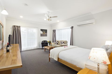 The International Motel Apollo Bay - Accommodation Directory 19