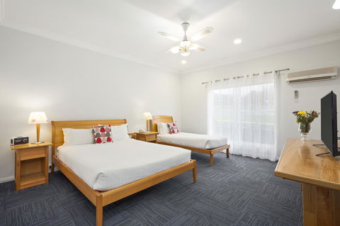 The International Motel Apollo Bay - Accommodation Directory 32
