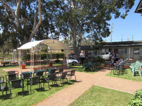 The Highlander Motel - 24HR Check In - Accommodation Directory 30
