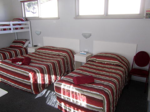 The Highlander Motel - 24HR Check In - Accommodation Directory 24