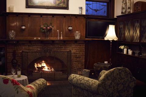 The Highlander Motel - 24HR Check In - Accommodation Directory 36