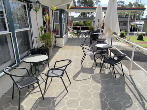 The Highlander Motel - 24HR Check In - Accommodation Directory 7