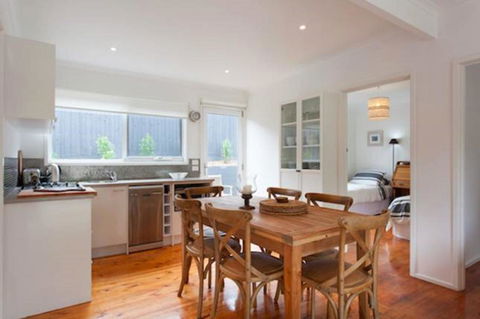 Capella Villa No. 4 - Stunning Luxury Decor Inside And Out - Accommodation Directory 6
