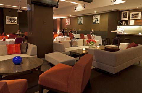 Causeway 353 Hotel - Accommodation Directory 14