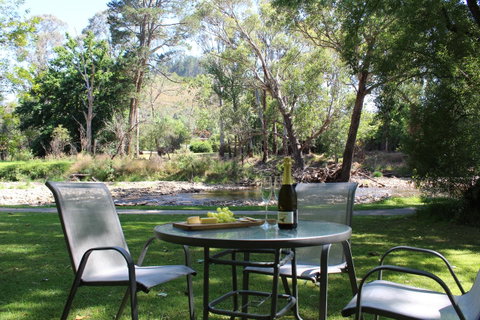 Goldfield Holiday Units - Accommodation Directory 22