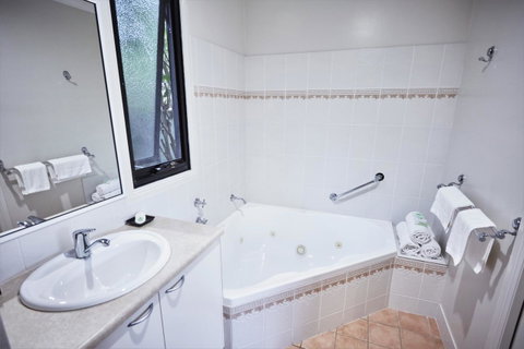 Goldfield Holiday Units - Accommodation Directory 15