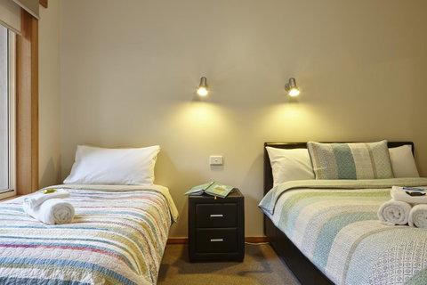 Goldfield Holiday Units - Accommodation Directory 5