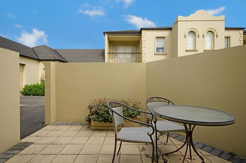 Sea Shells On Banyan Apartment - Accommodation Directory 8