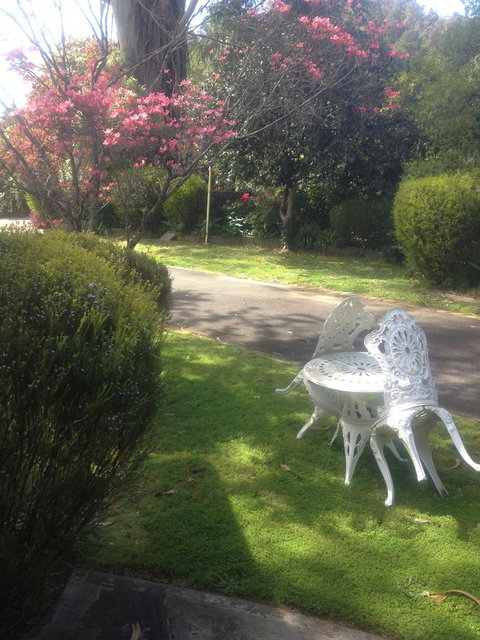 Viewhill Holiday Units - Accommodation Directory 1