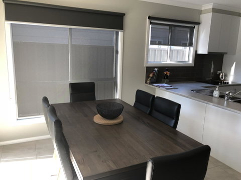 Luxury Abalina Cottages - Accommodation Directory 21