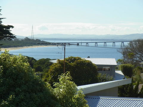 Black Dolphin Beach Penthouse - Accommodation Directory 14