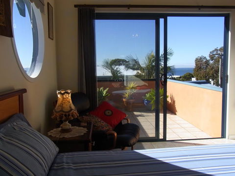 Black Dolphin Beach Penthouse - Accommodation Directory 24
