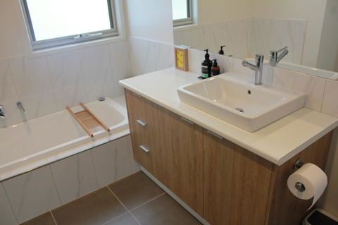 Wayamba - Accommodation Directory 14