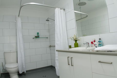 16 King Street - Accommodation Directory 22