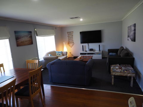 Port Relaxation - Accommodation Directory 1