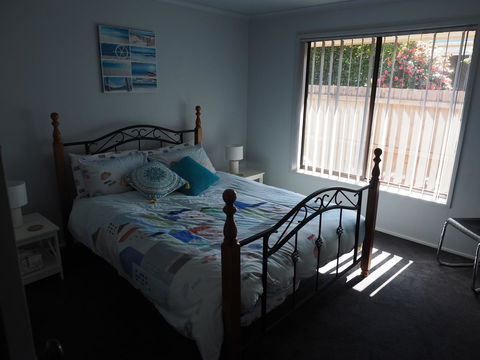 Port Relaxation - Accommodation Directory 6