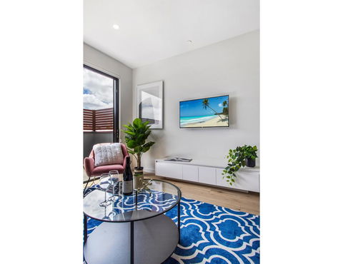 Boutique Apartment In Quiet, Sought-after Suburb - Accommodation Directory 11