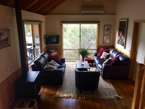 Kangurra Holiday House - Accommodation Directory 6