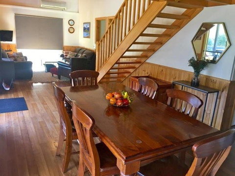 Kangurra Holiday House - Accommodation Directory 13