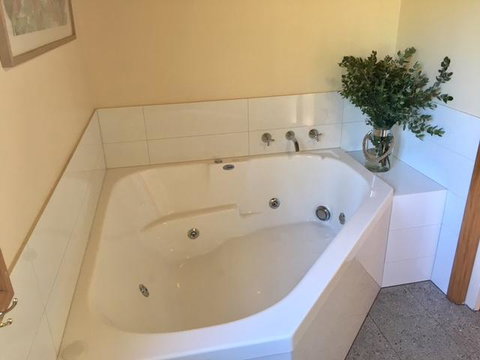 Kangurra Holiday House - Accommodation Directory 2