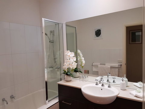 Healesville House - Fig Tree House - Accommodation Directory 16