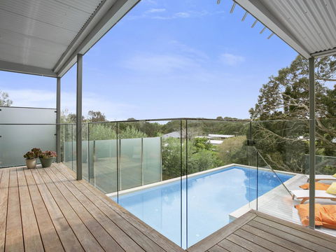 Lansdowne Villa - With Swimming Pool - Accommodation Directory 5