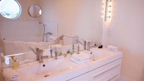 Tintagel - Accommodation Directory 23