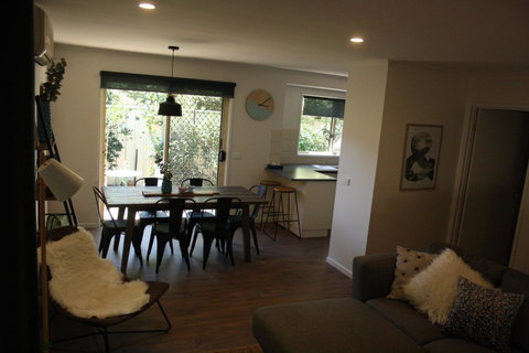 4 Autumn Grove - Accommodation Directory 13