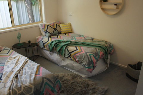 4 Autumn Grove - Accommodation Directory 5