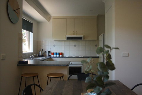 4 Autumn Grove - Accommodation Directory 6