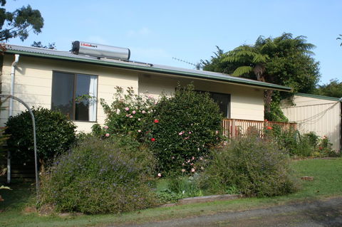 Strathmore Farm B&B - Accommodation Directory 1