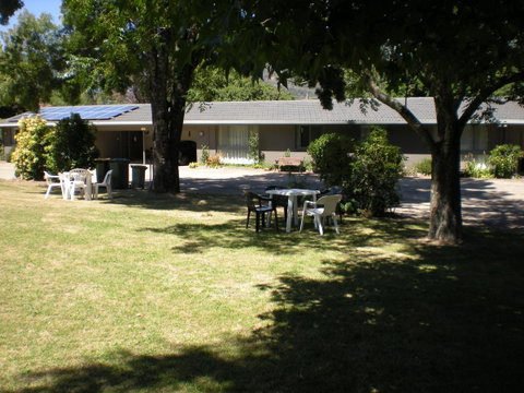Willow Dene Holiday Apartments - Accommodation Directory 20