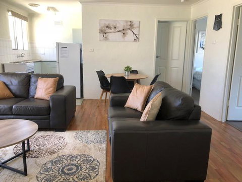 Willow Dene Holiday Apartments - Accommodation Directory 3