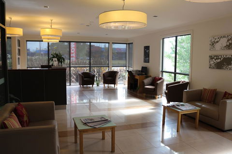 Bairnsdale International - Accommodation Directory 20