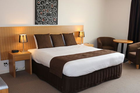 Bairnsdale International - Accommodation Directory 31