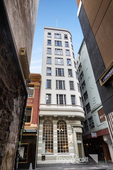 Spacious Designer Warehouse Melbourne CBD Apartment - Accommodation Directory 1