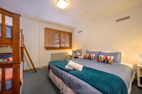 FOUNTAINS 3, Mount Hotham - Accommodation Directory 5