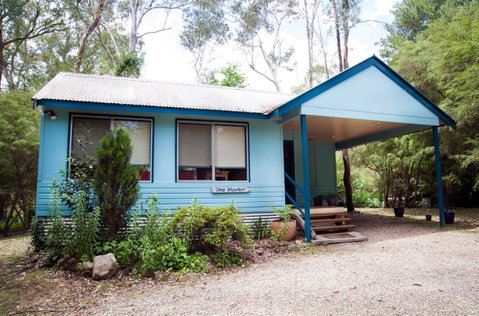 Ashwood Cottages - Accommodation Directory 28