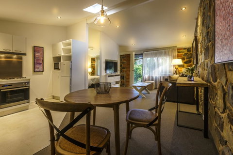 Bright Mystic Valley - Accommodation Directory 0