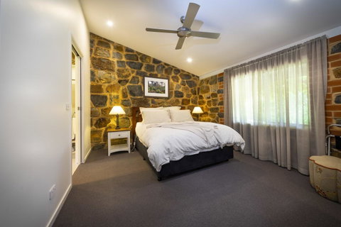 Bright Mystic Valley - Accommodation Directory 10