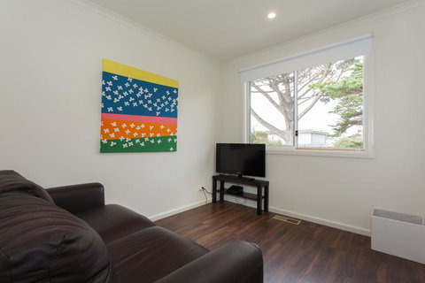 Sundowner - Accommodation Directory 7