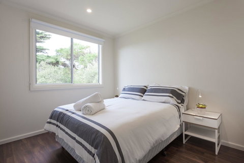 Sundowner - Accommodation Directory 12