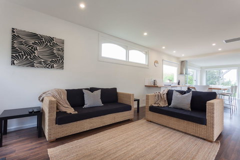 Sundowner - Accommodation Directory 4