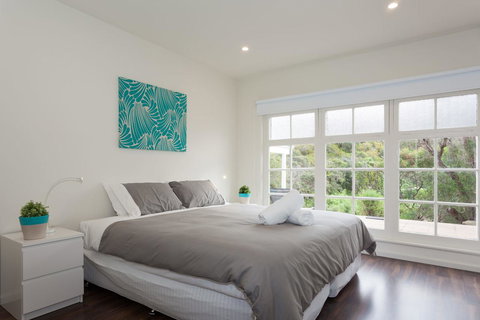 Sundowner - Accommodation Directory 9