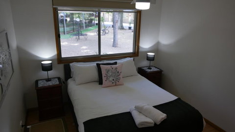 Adina Lodge Holiday Apartments - Accommodation Directory 29