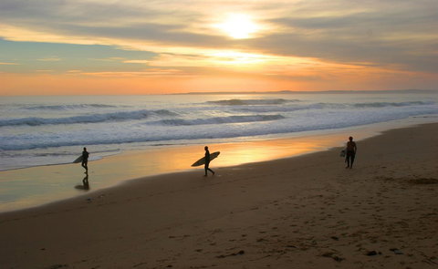 Stunning Waterfront Only 10 Minutes To Phillip Island - FREE EV UNIT 7kW For Electric Cars - Pet Friendly, Fireplace FREE WIFI Wine & Chocolates - Accommodation Directory 11