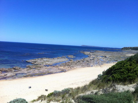Stunning Waterfront Only 10 Minutes To Phillip Island - FREE EV UNIT 7kW For Electric Cars - Pet Friendly, Fireplace FREE WIFI Wine & Chocolates - Accommodation Directory 28