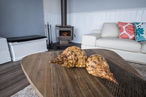 Stunning Waterfront Only 10 Minutes To Phillip Island - FREE EV UNIT 7kW For Electric Cars - Pet Friendly, Fireplace FREE WIFI Wine & Chocolates - Accommodation Directory 15