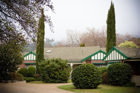 The Birch House - Silver Birches Luxury Accommodation Bright - Accommodation Directory 1