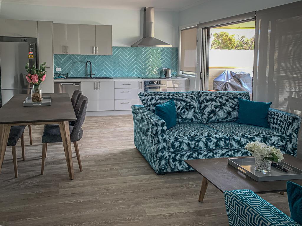 Coffin Bay SA Accommodation Directory